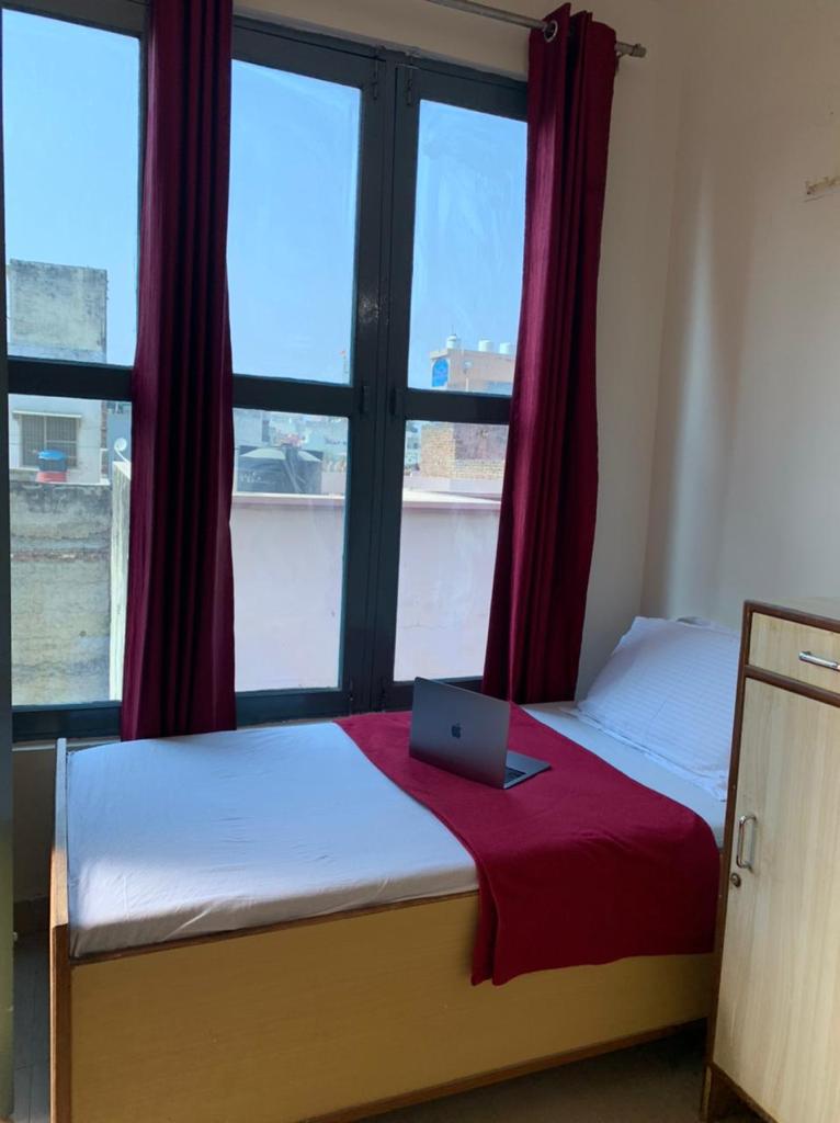 27 Paying Guest House for Boys preview 2