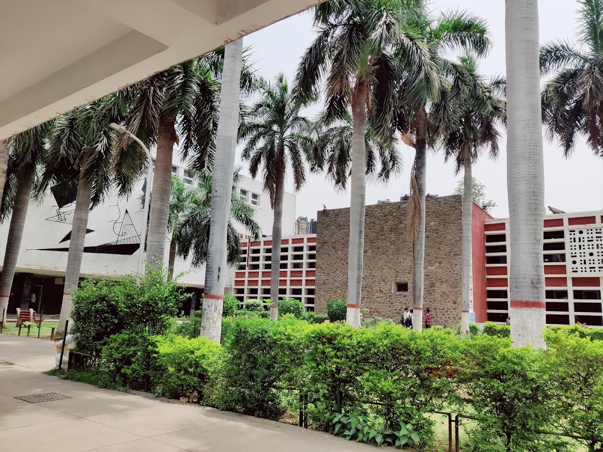 Post Graduate Government College preview 1
