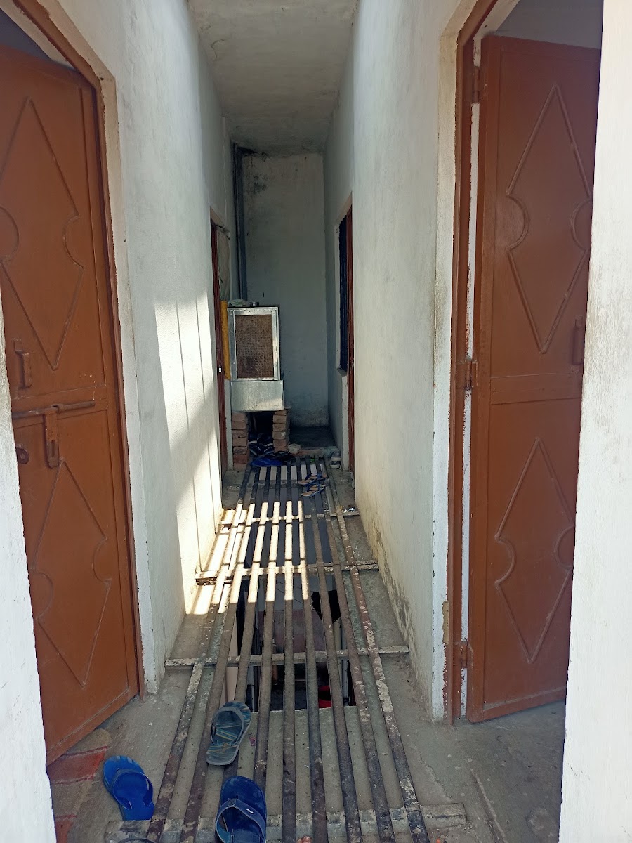 Anand Yadav Boys Hostel – Boys PG in Prayagraj preview photo 1