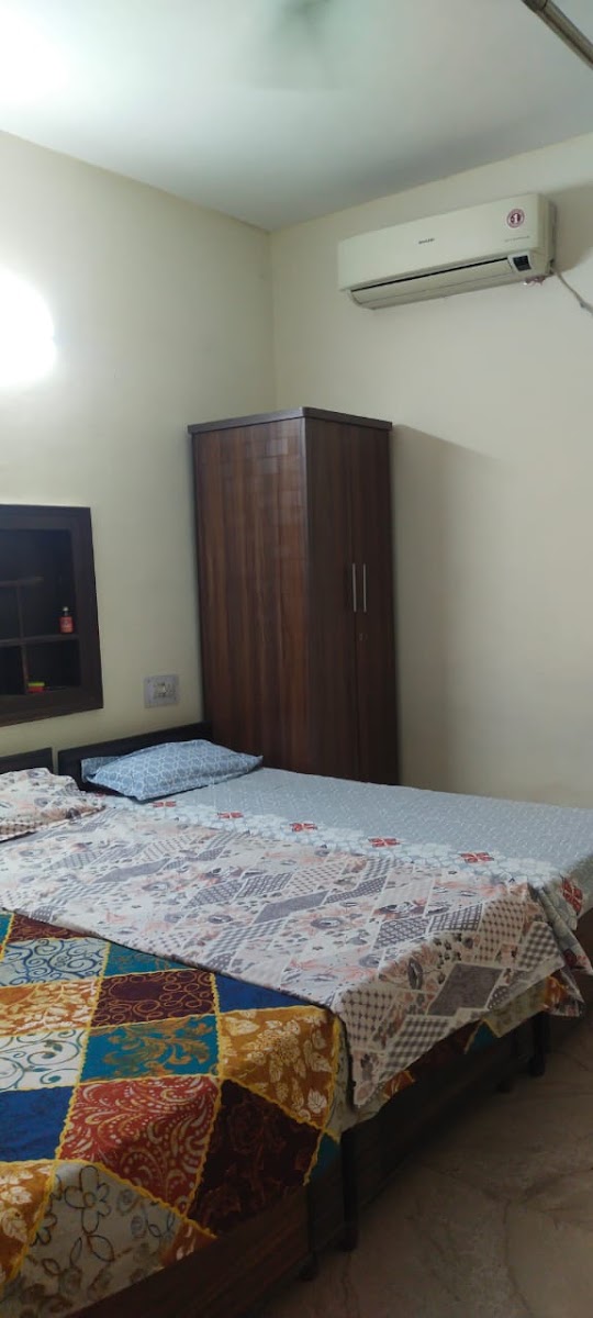 Sabharwal Girls PG & Home Stay preview 2