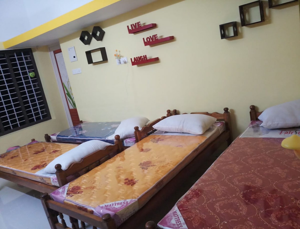 PAYING GUEST FOR LADIES @ MANNANTHALA – Girls PG in Thiruvananthapuram preview photo 1