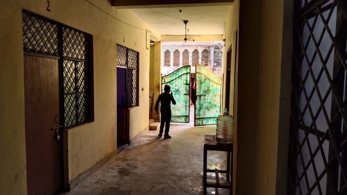 Shivam Boys' Hostel Kanpur