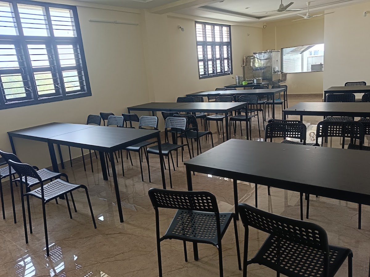 Sumukha Luxurious Ladies PG - Southend Circle | Womens PG | Girls Hostel – Girls PG in Bengaluru preview photo 2