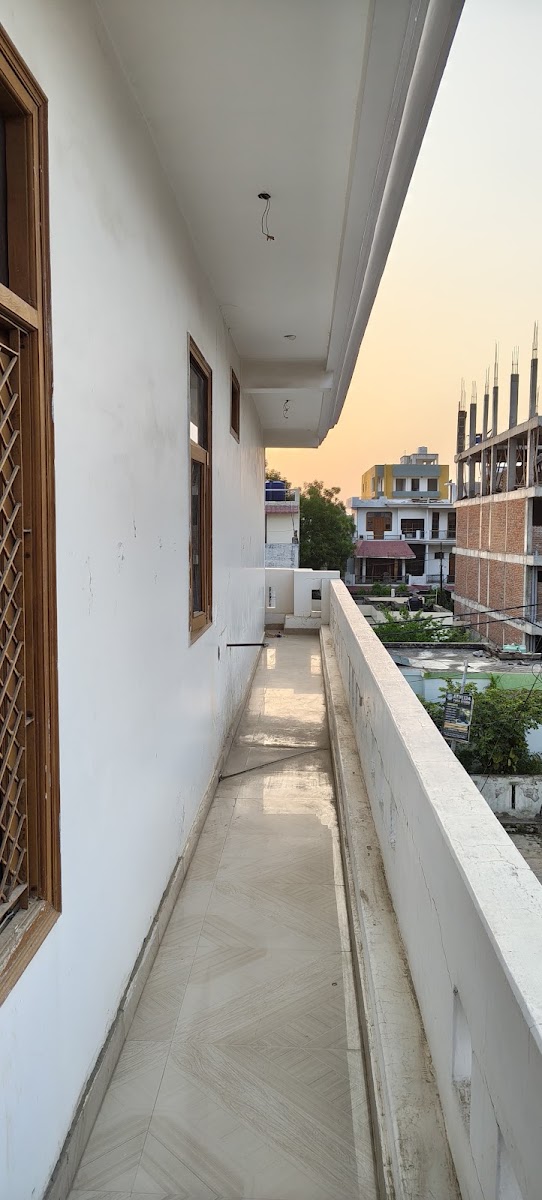 Swastik Girls Hostel & PG – Girls PG in Kanpur photo 1