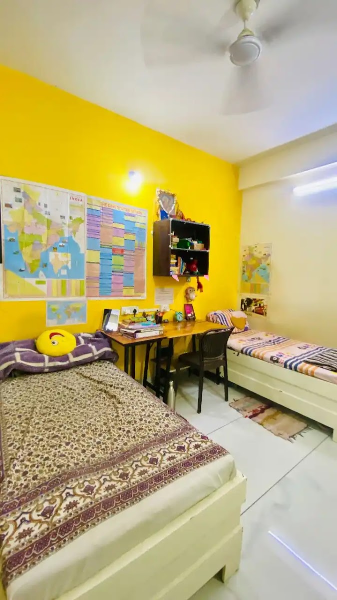 Lucknow Girls Hostel preview 2