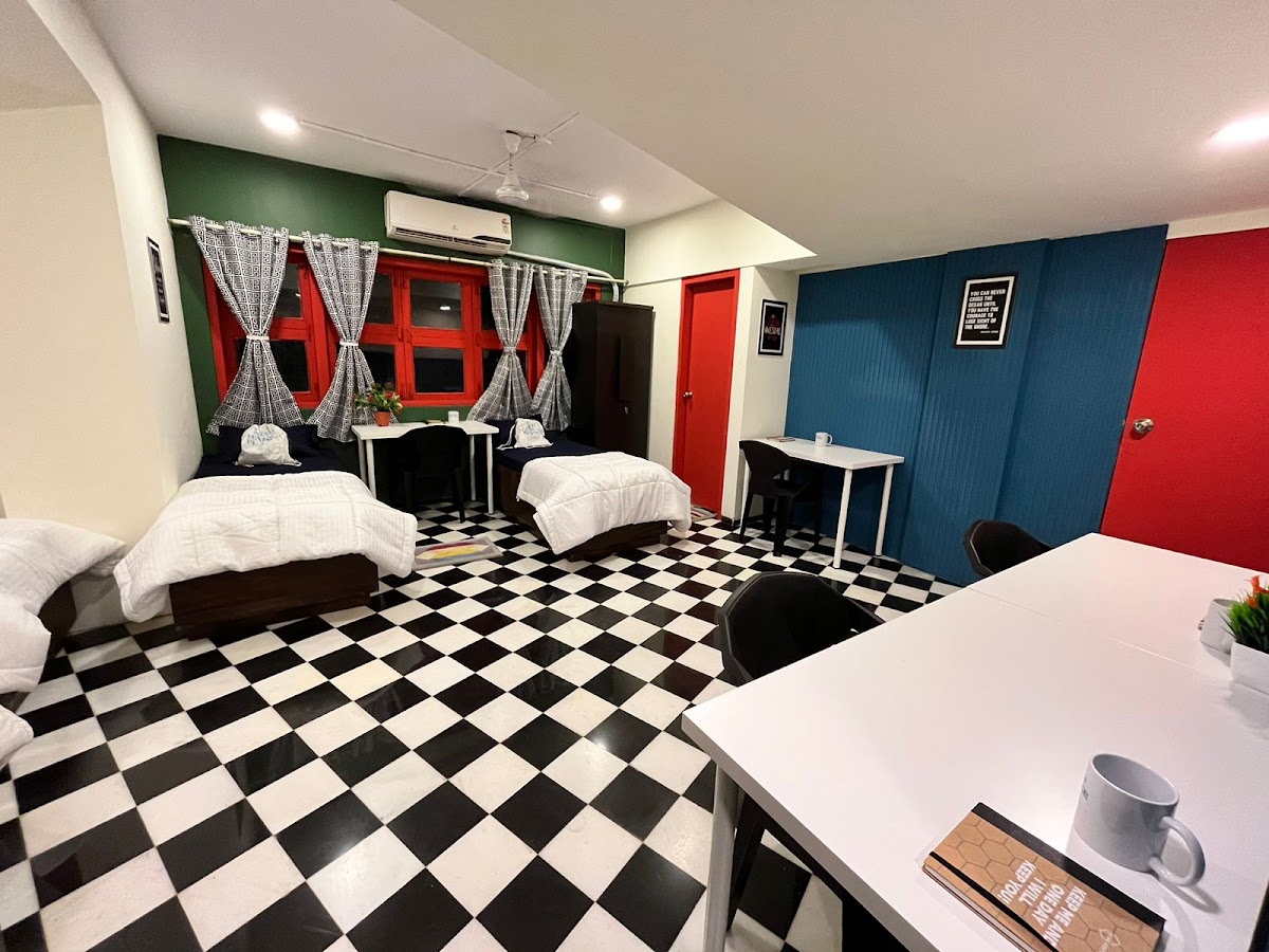 Aster By Hive Hostels (Best hostel for girls near NMIMS) – Girls PG in Mumbai photo 1