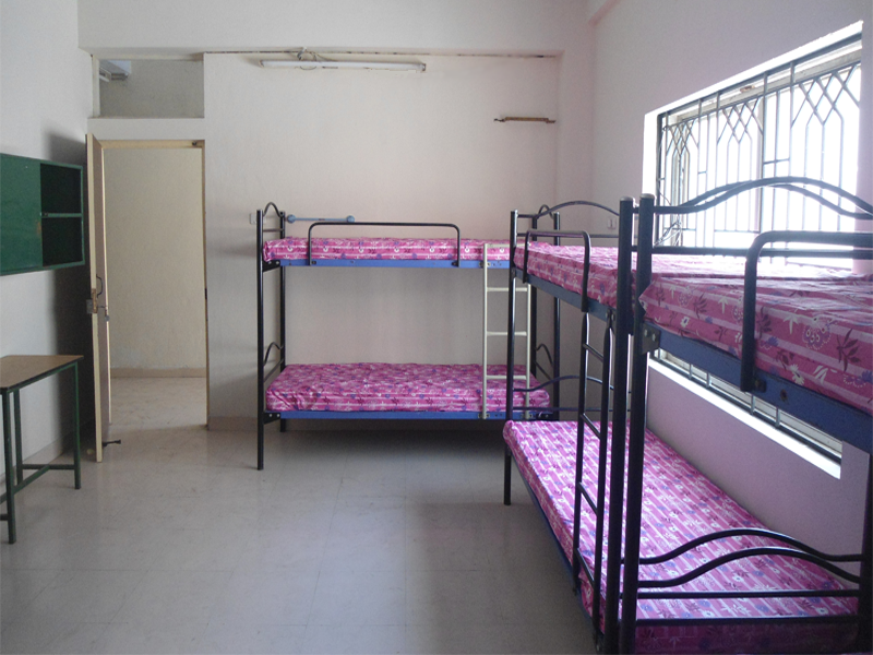 Ashka Ladies Hostel – Girls PG in Tiruchirappalli preview photo 1