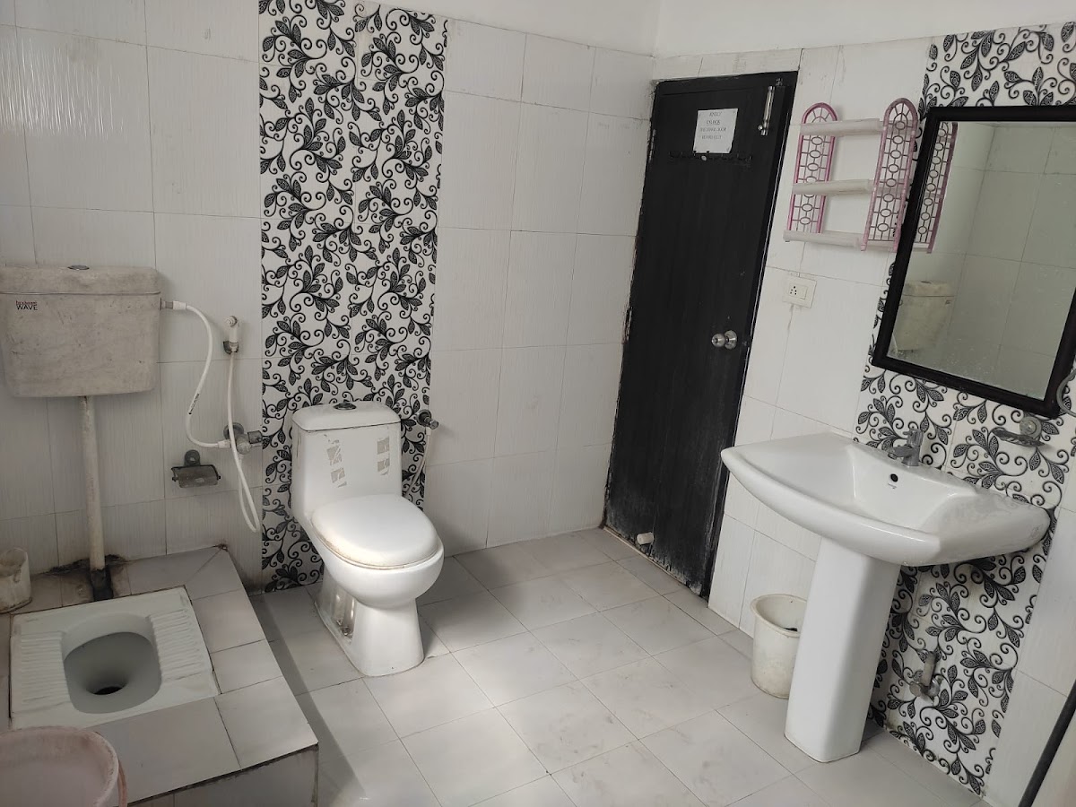 Nestoria Girls PG & Hostel | Best Girls Hostel in Prayagraj | Girls Hostel in Prayagraj | Girl Hostel & PG – Girls PG in Prayagraj preview photo 2