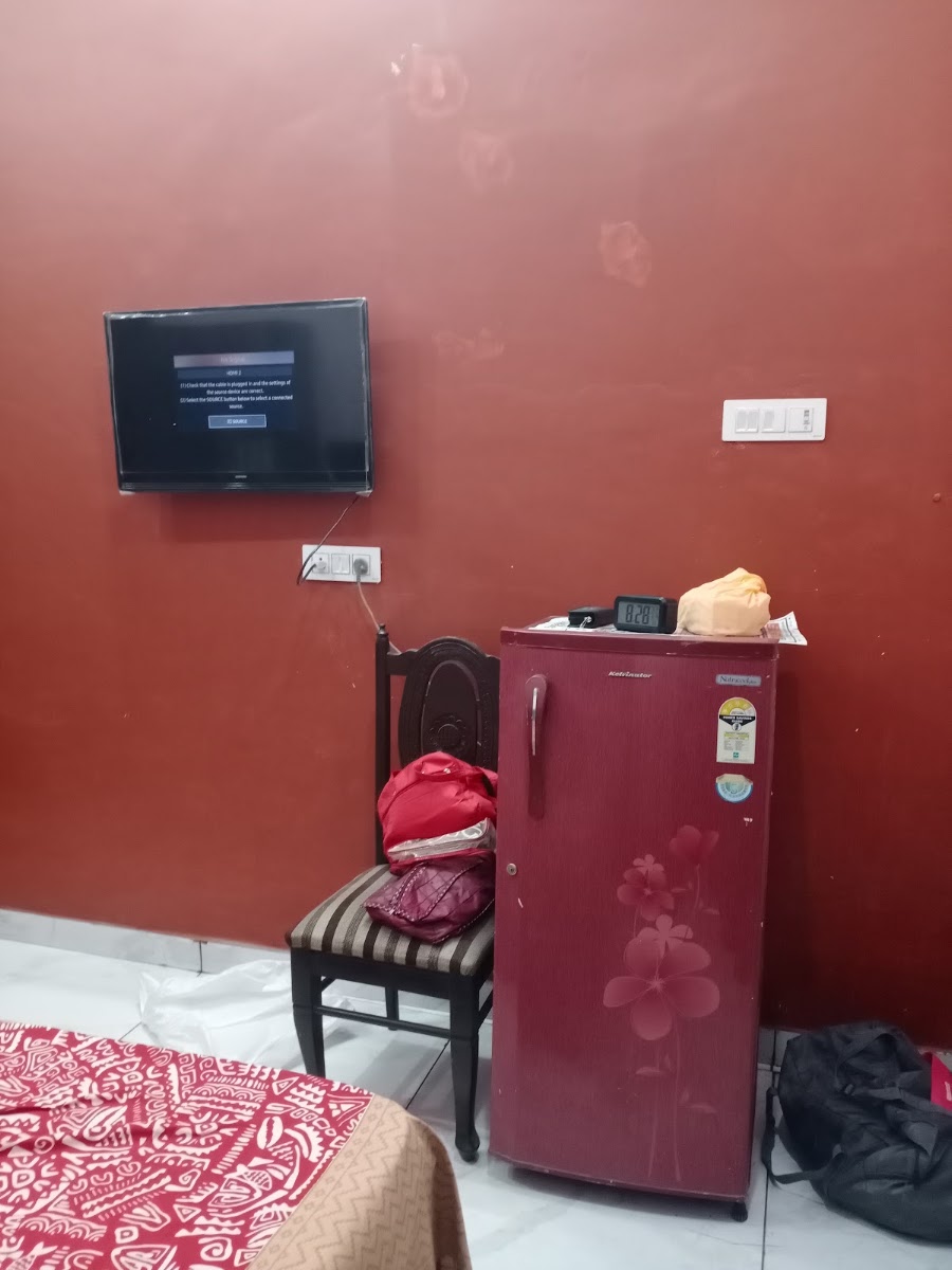 Vinay pg/rental rooms – Co-ed in Jalandhar preview photo 2