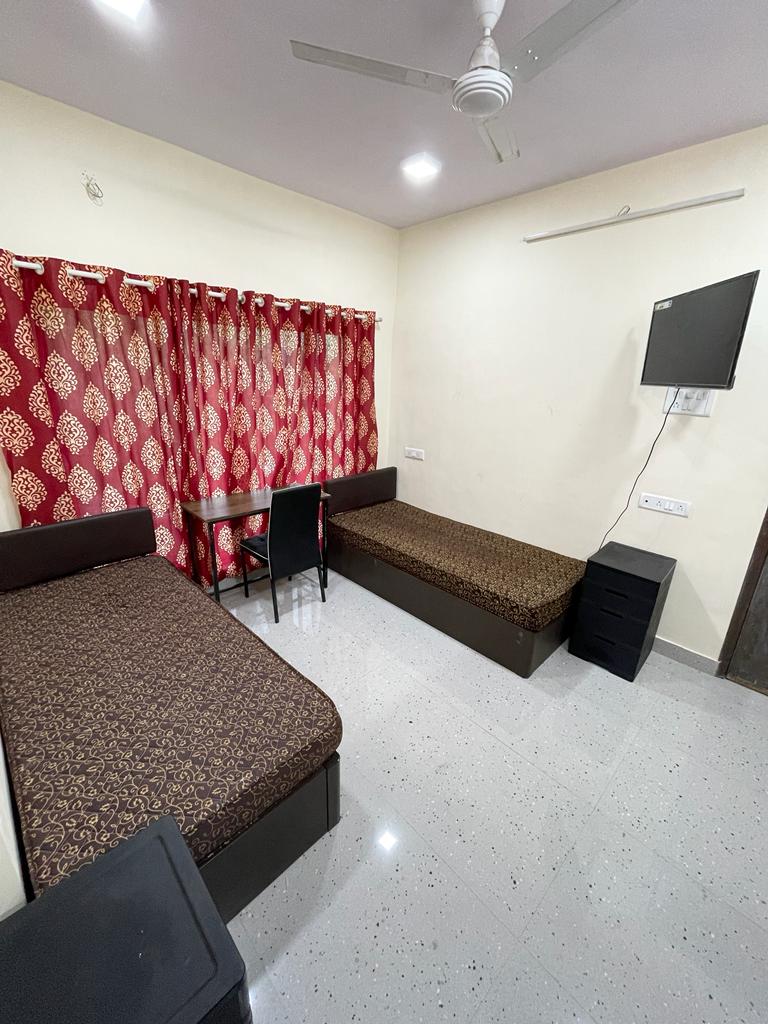 Bright Youth - Girls Hostel preview 1