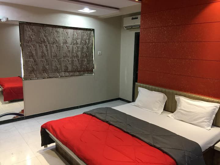 Wow Girl PG Homestay – Girls PG in Surat preview photo 2