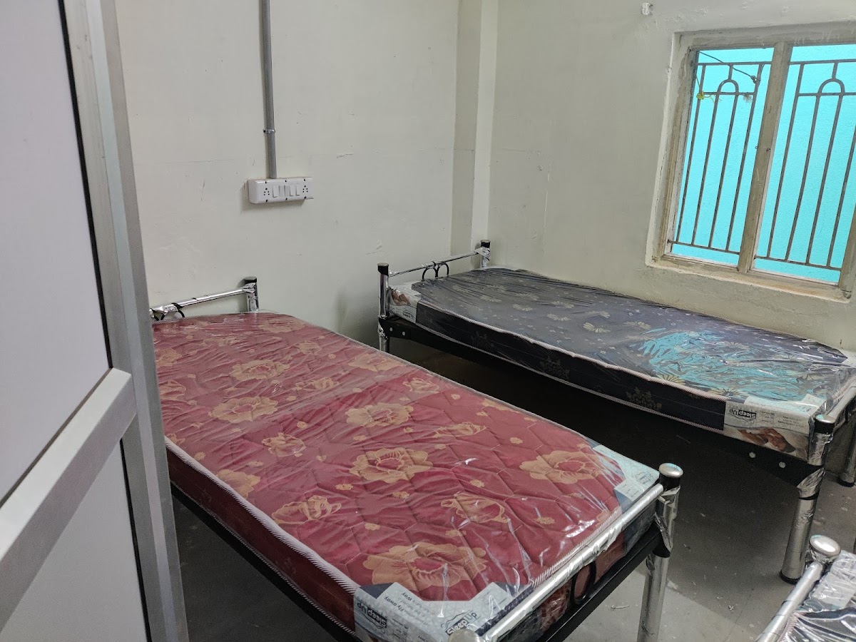 Metro Men's PG Hostel – Boys PG in Chennai preview photo 1
