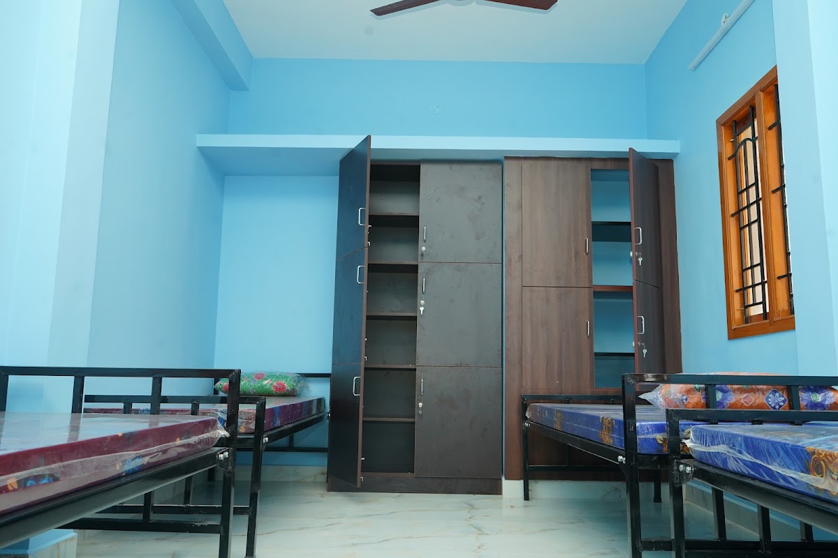 Cindrala ladies hostel – Girls PG in Tiruchirappalli preview photo 1