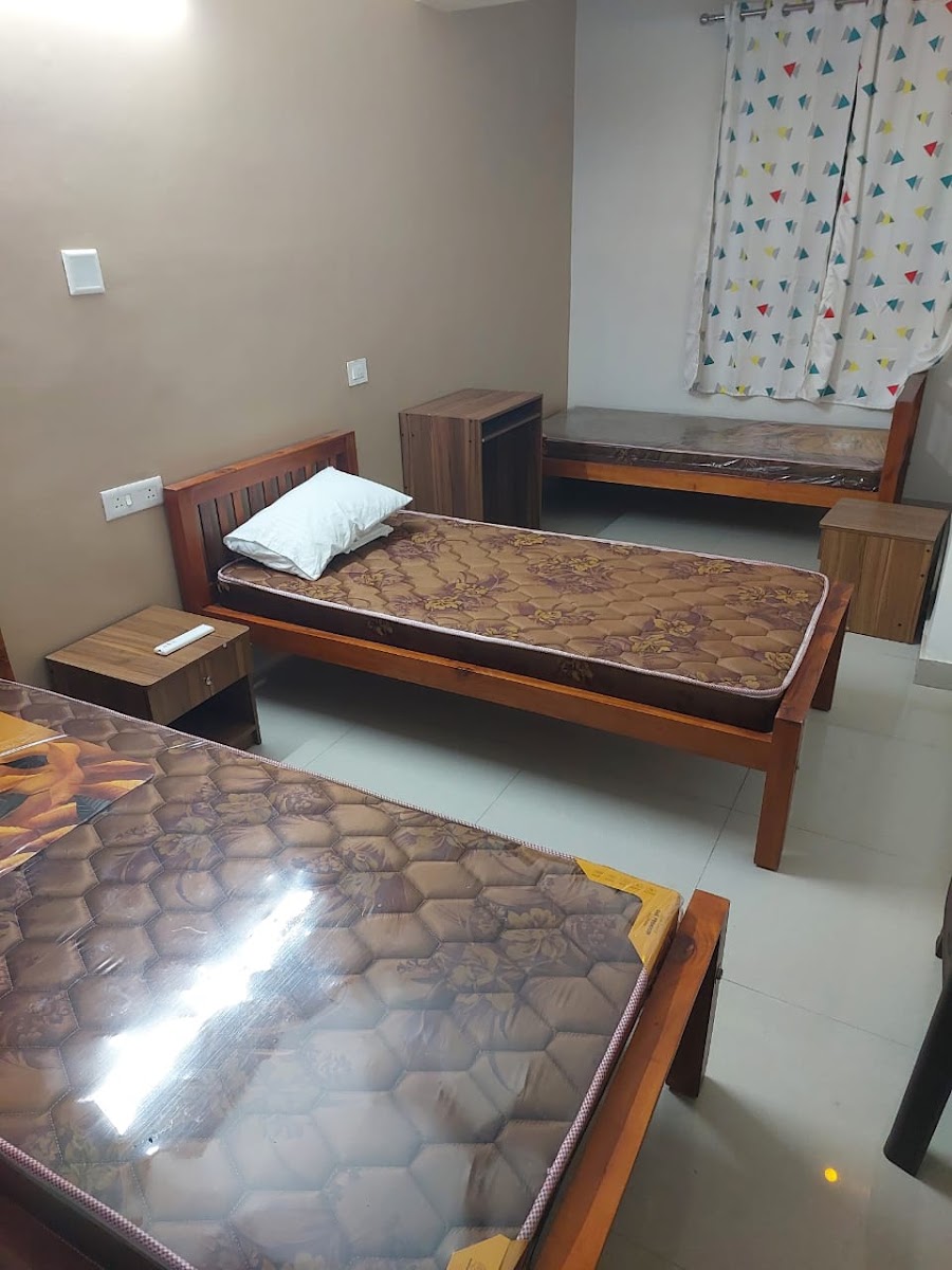 Zolo Einstein Paying Guest (PG) in Gandhipuram – Co-ed in Coimbatore preview photo 1