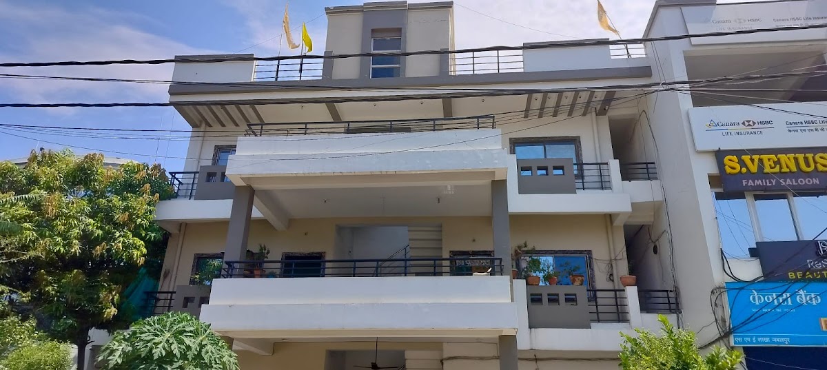 Lata girl's hostel – Girls PG in Jabalpur preview photo 1
