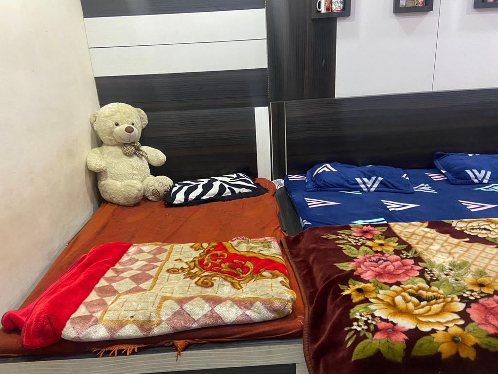CHAWLA HOUSE (P.G FOR GIRLS) preview 1