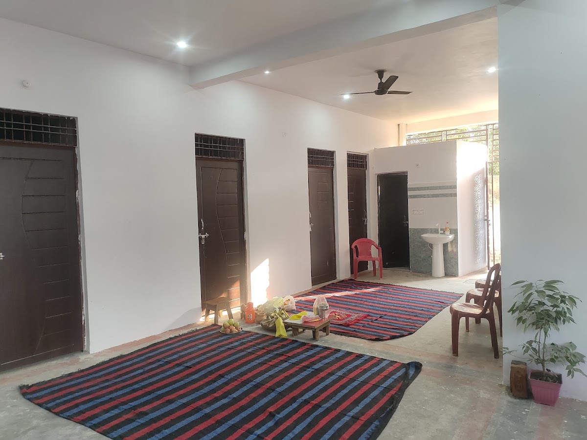 Adarsh Girls PG and Hostel