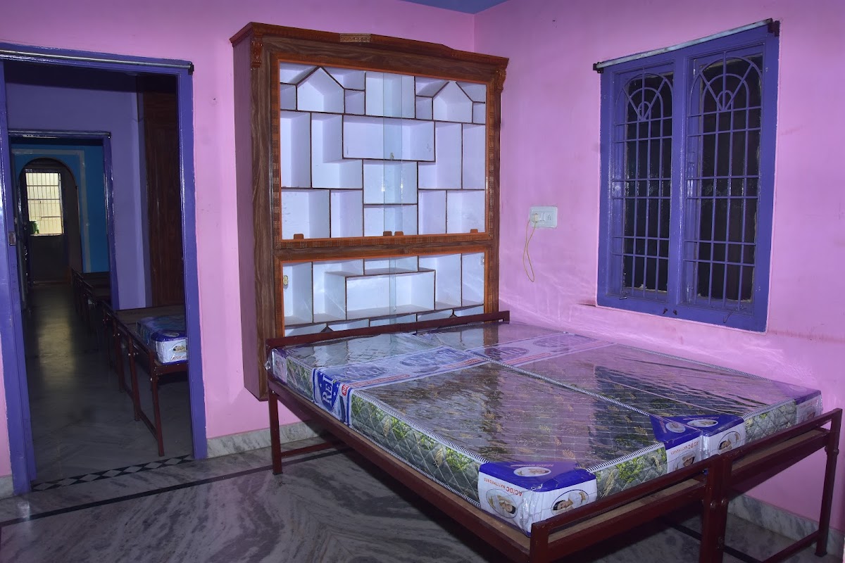 Sri Sai Luxury Boys Hostel and Pg – Boys PG in Visakhapatnam preview photo 1