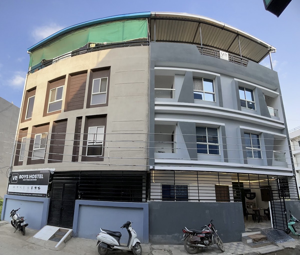 VR Boys Hostel preview 2