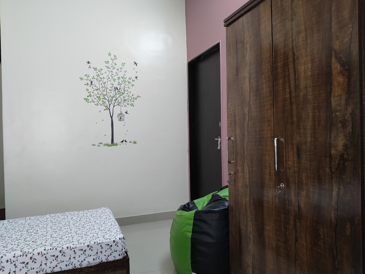 Radhey's Bella Casa Girl's Pg and Hostel preview 1