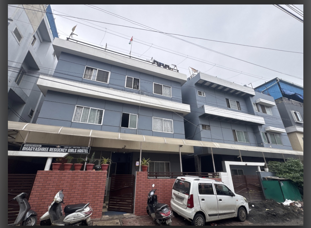 Bhagyashree Residency Girls Hostel – Girls PG in Indore photo 1