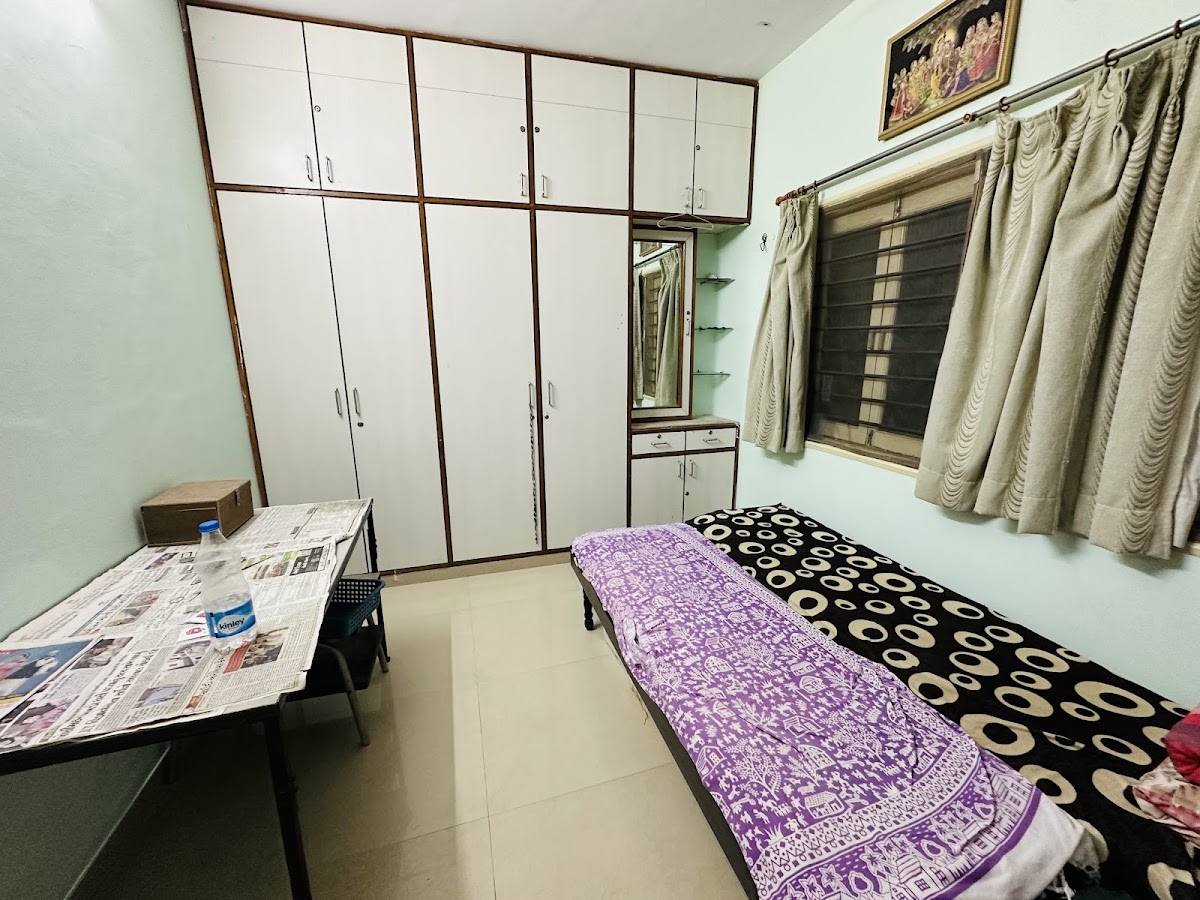 Girls P.G. Nikunj – Girls PG in Rajkot photo 1