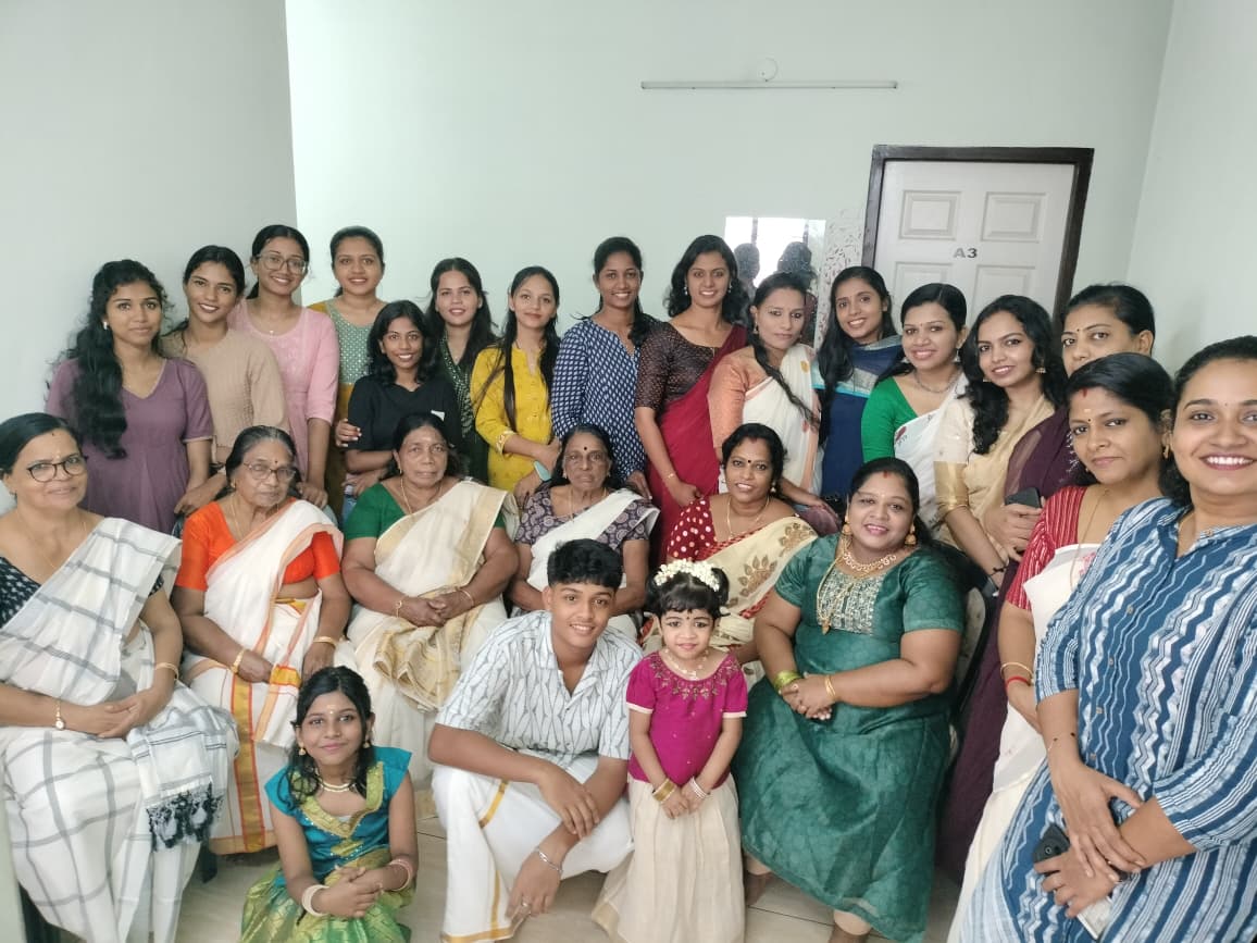 Ladies hostel pg navami – Girls PG in Kochi preview photo 2