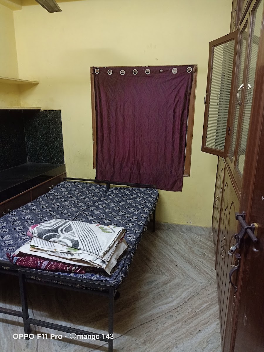 Sri Vinay Karthika deluxe ledies hostel preview 1