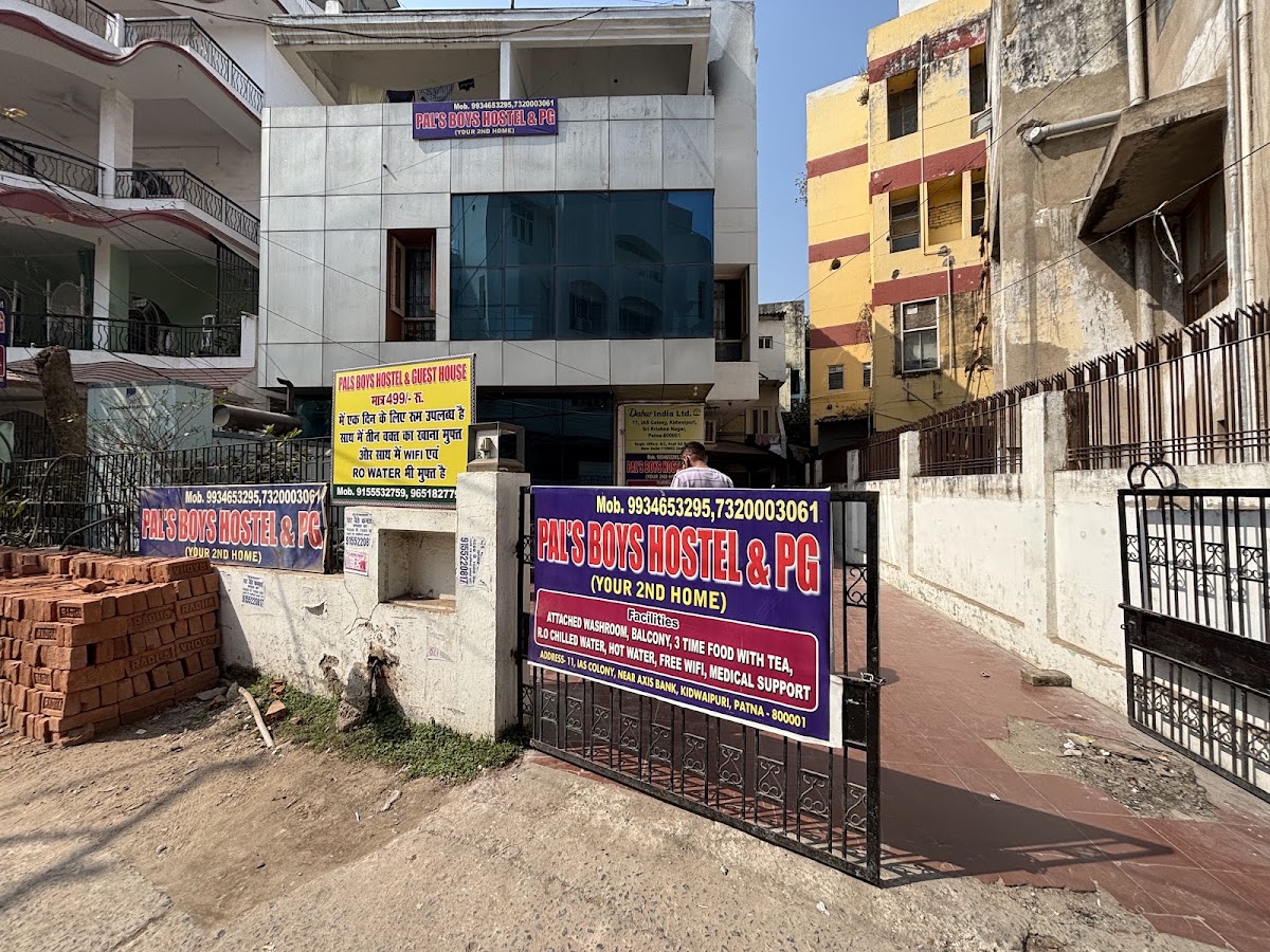 PAL'S BOYS HOSTEL & PG