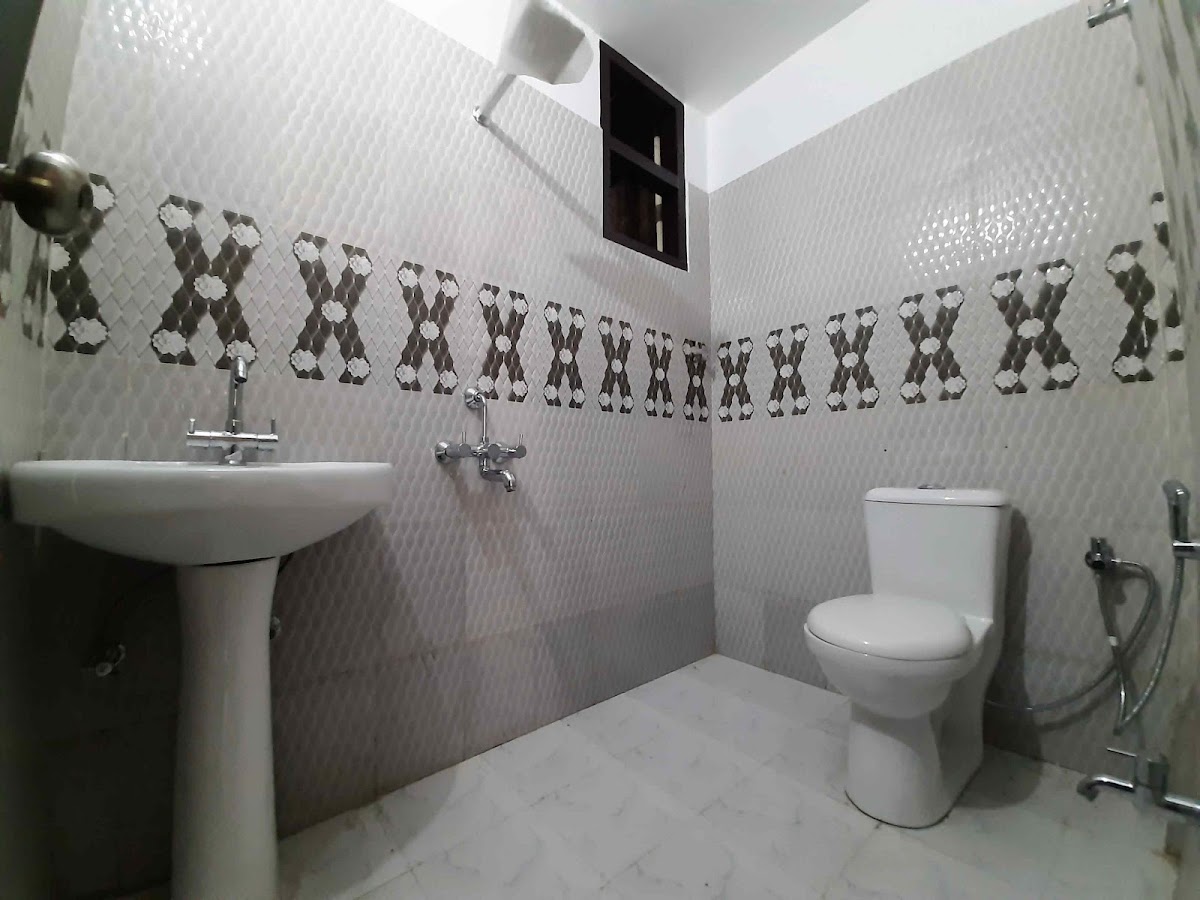 Comfort Girls Pg – Girls PG in Varanasi preview photo 2
