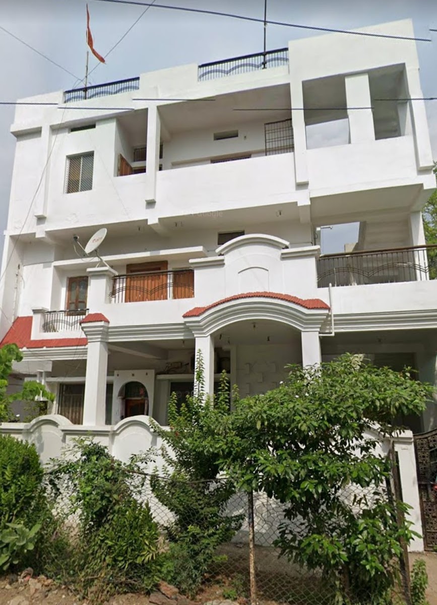 Shukla Girls' Hostel (Saroj Nivas)