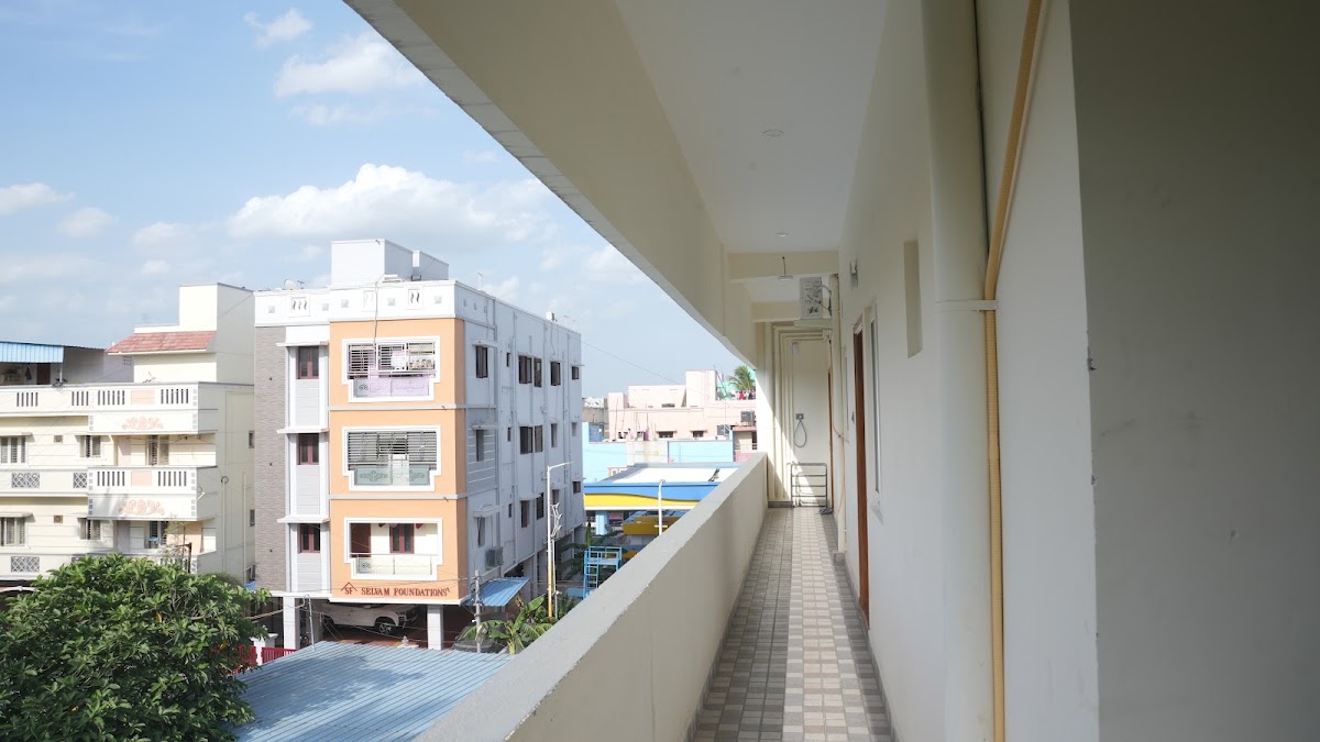 Mother's Care Men's PG(Ramapuram boys hostel) )
