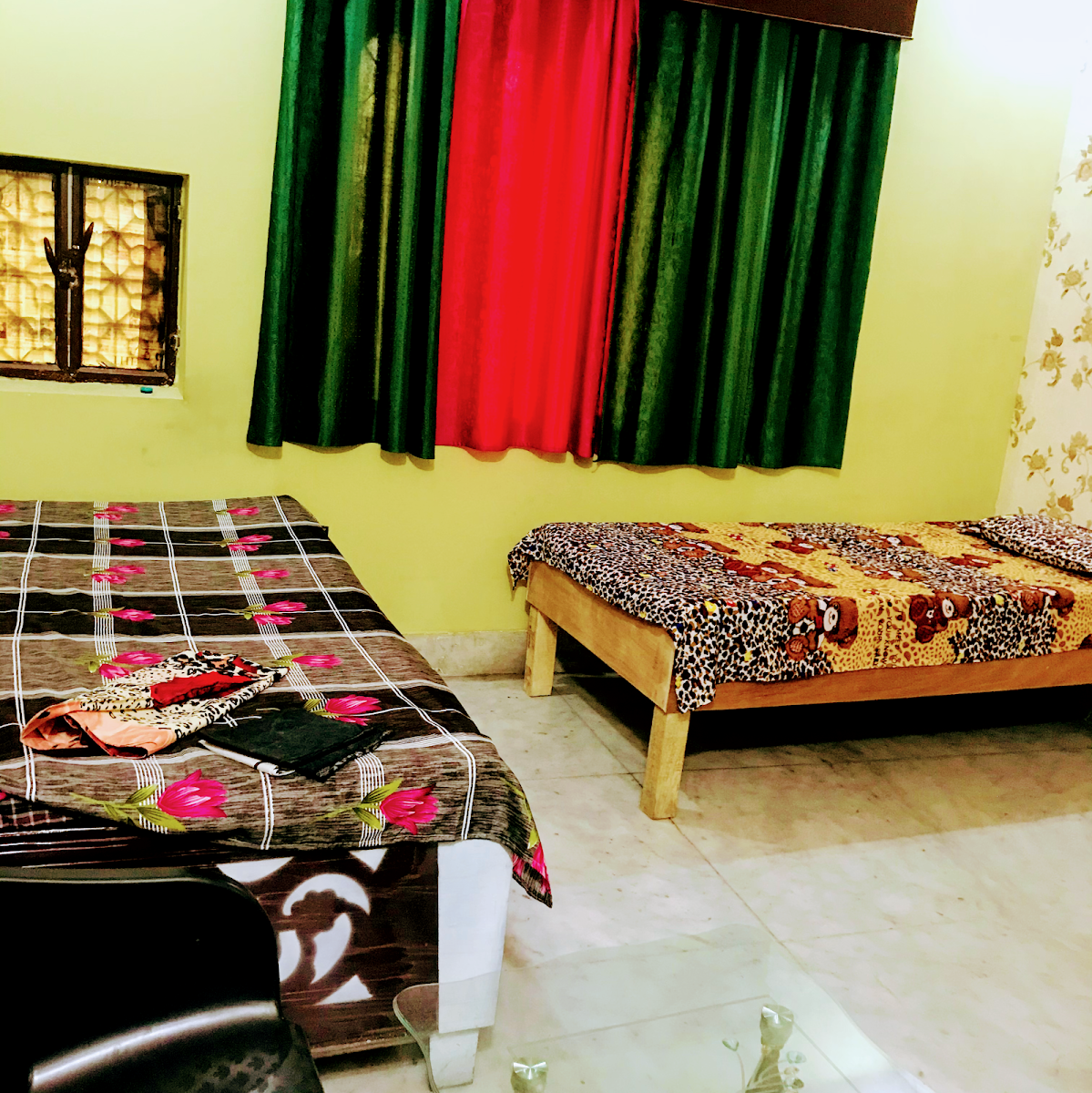 Mahi Girls Hostel – Girls PG in Agra preview photo 1