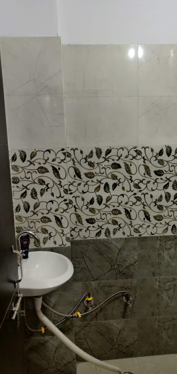 Zolo Bright PG in Sector 27 Noida | Coliving PG preview 2