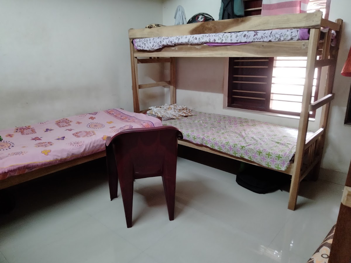 Kasinathan Paying Guest/ hostel (PG) for Gents – Boys PG in Thiruvananthapuram preview photo 1
