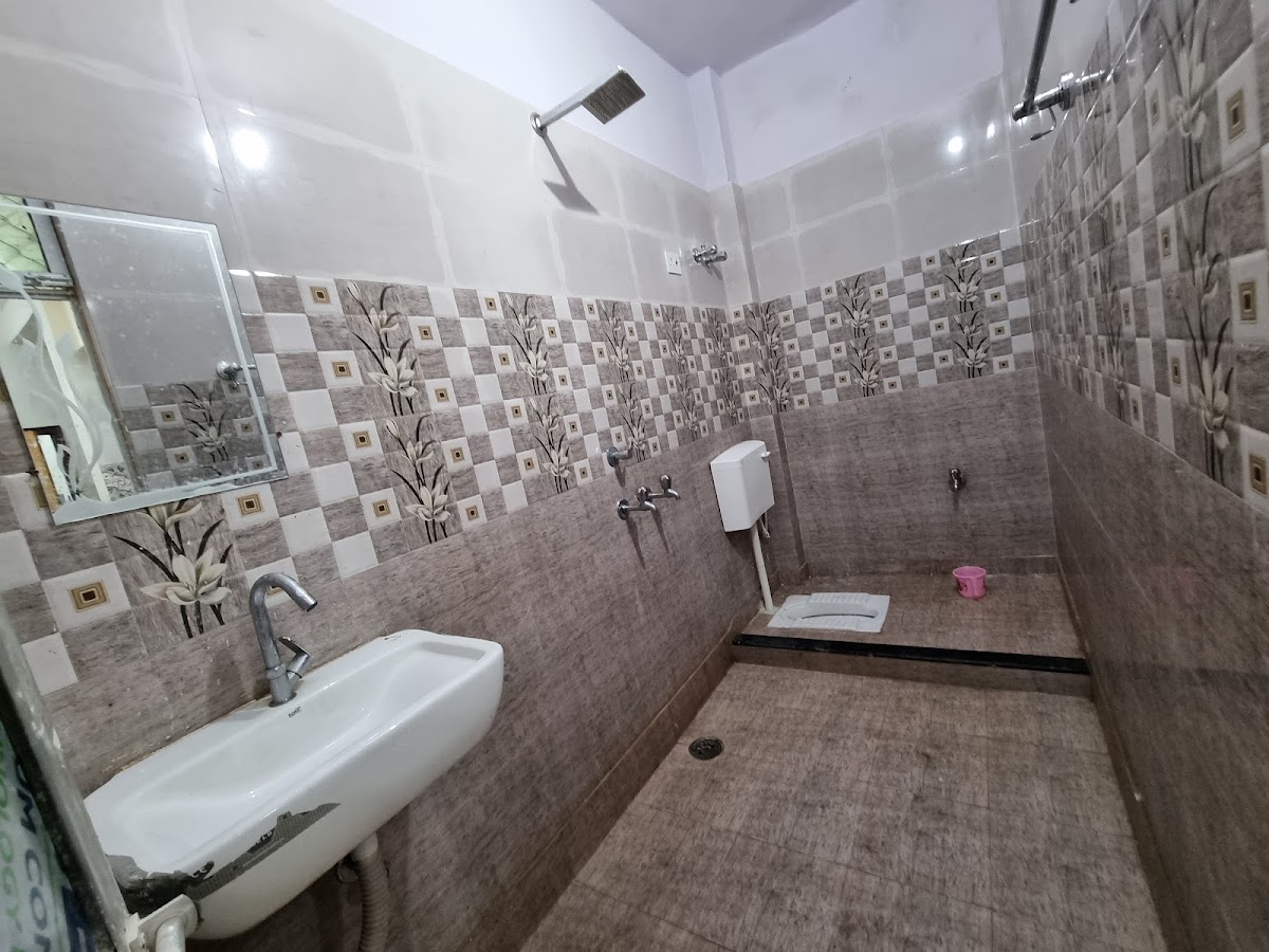 Sai Girls Hostel – Girls PG in Kanpur preview photo 2