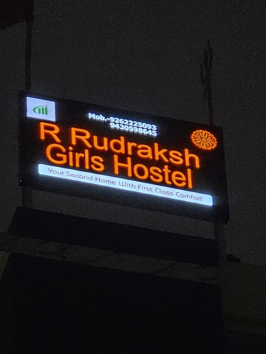 R Rudraksh Girls Hostel – Girls PG in Patna preview photo 2