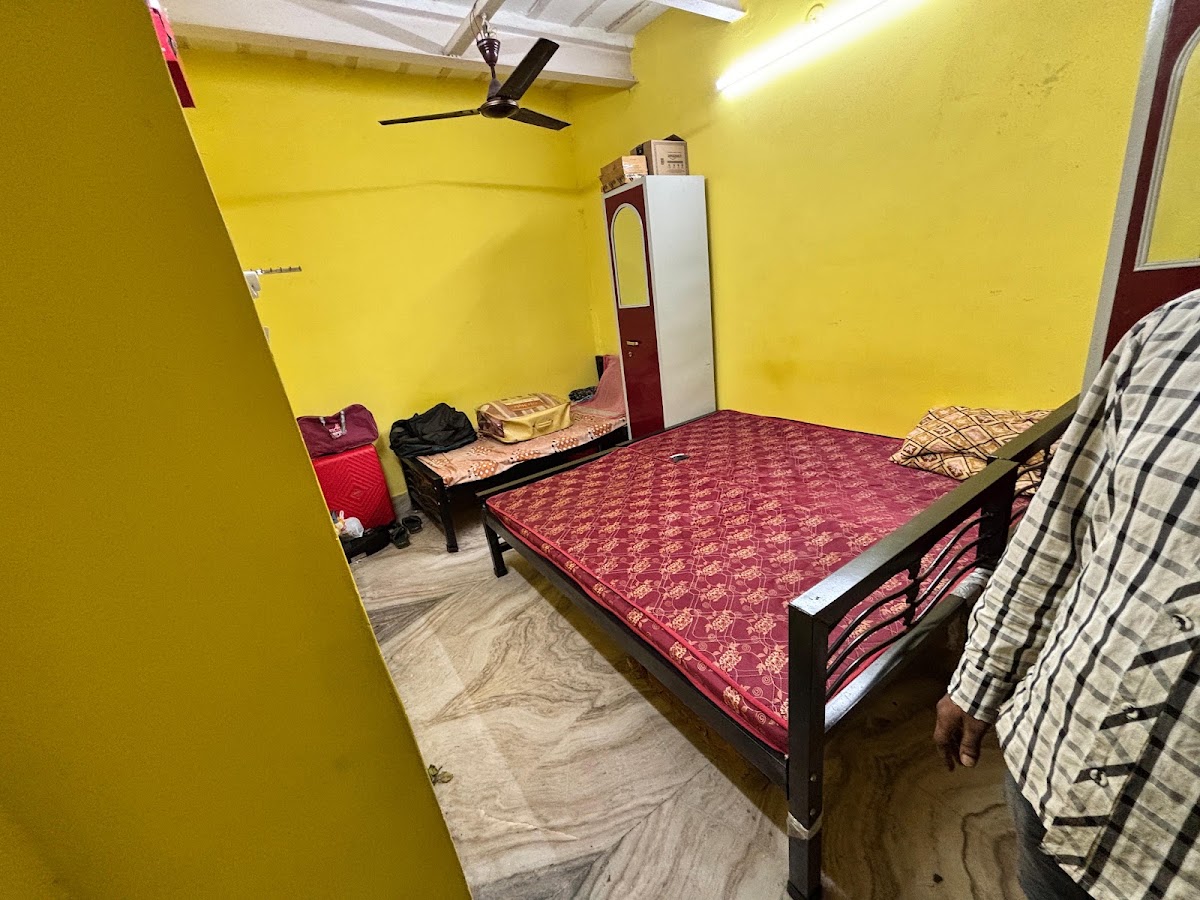 RUDRA'S PG – Girls PG in Kolkata preview photo 1
