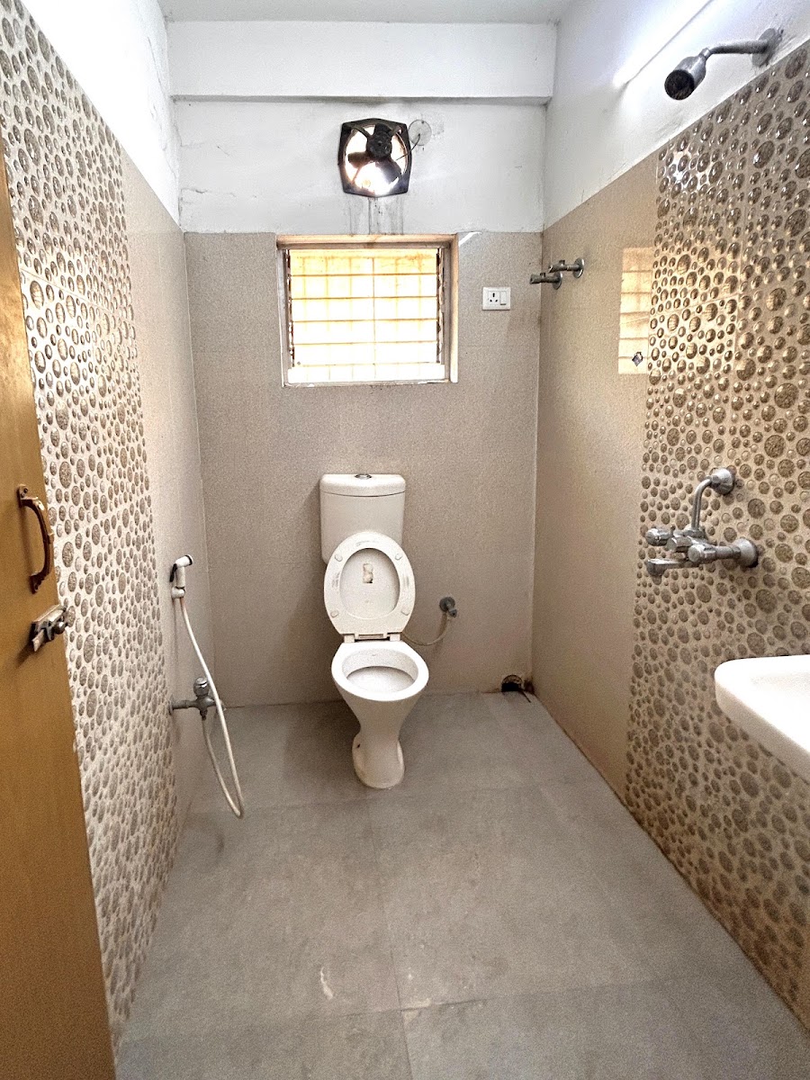 Krishwiz life Pg , Paying Guest office preview 2