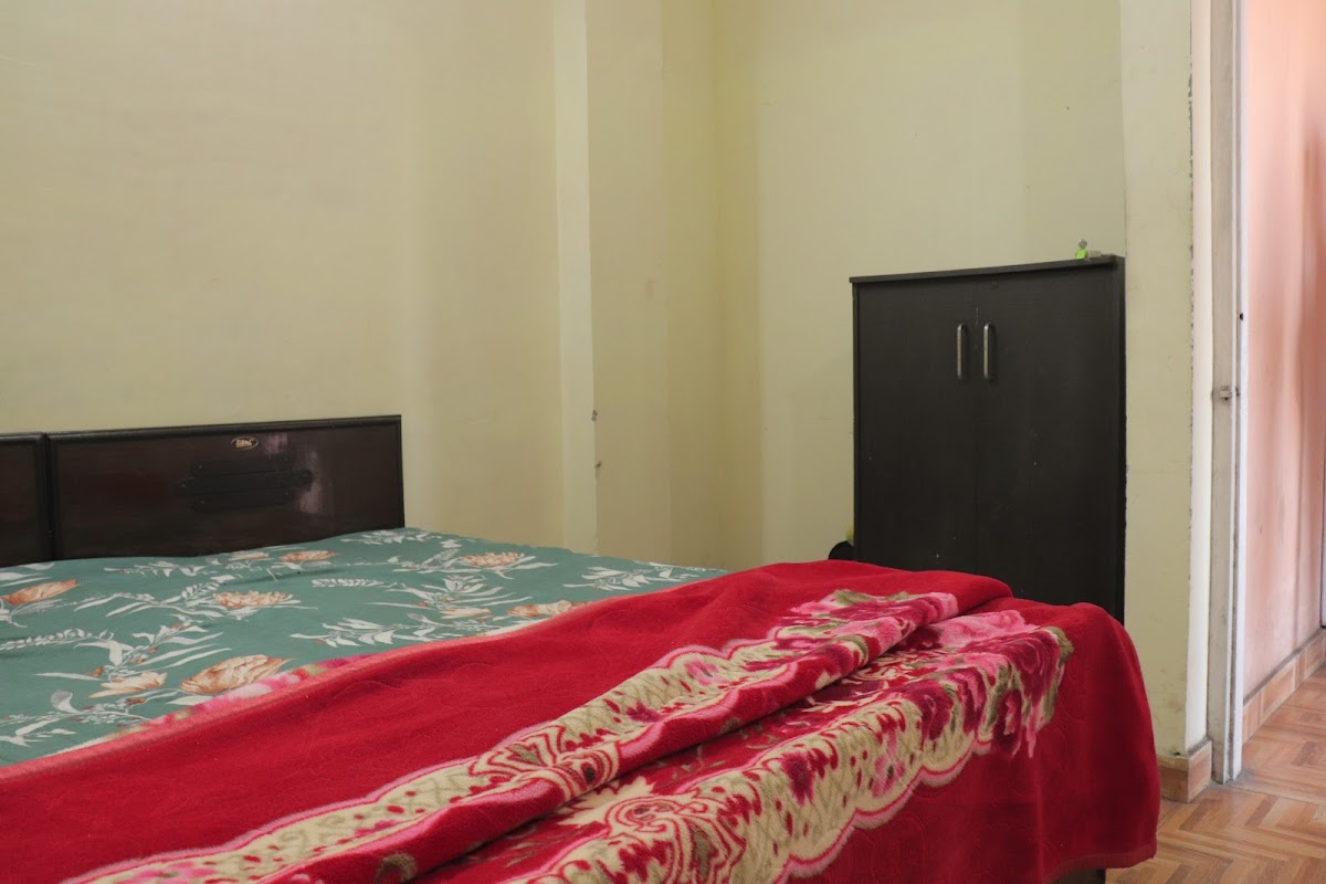Dawar Boy's PG - Boys PG Near BJS Dental College, Rental PG in Chd Road preview 1