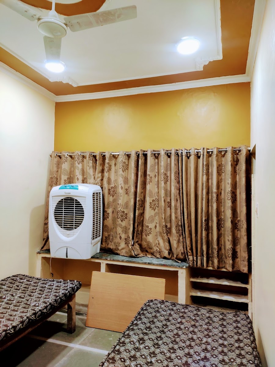 Ideal boys hostel – Boys PG in Varanasi preview photo 1