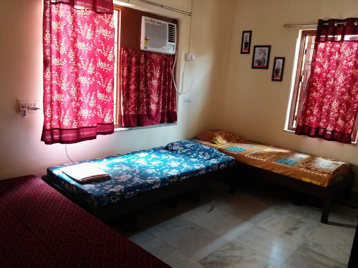 Lopa's Homely PG for Boys (Saltlake, Kolkata) preview 1