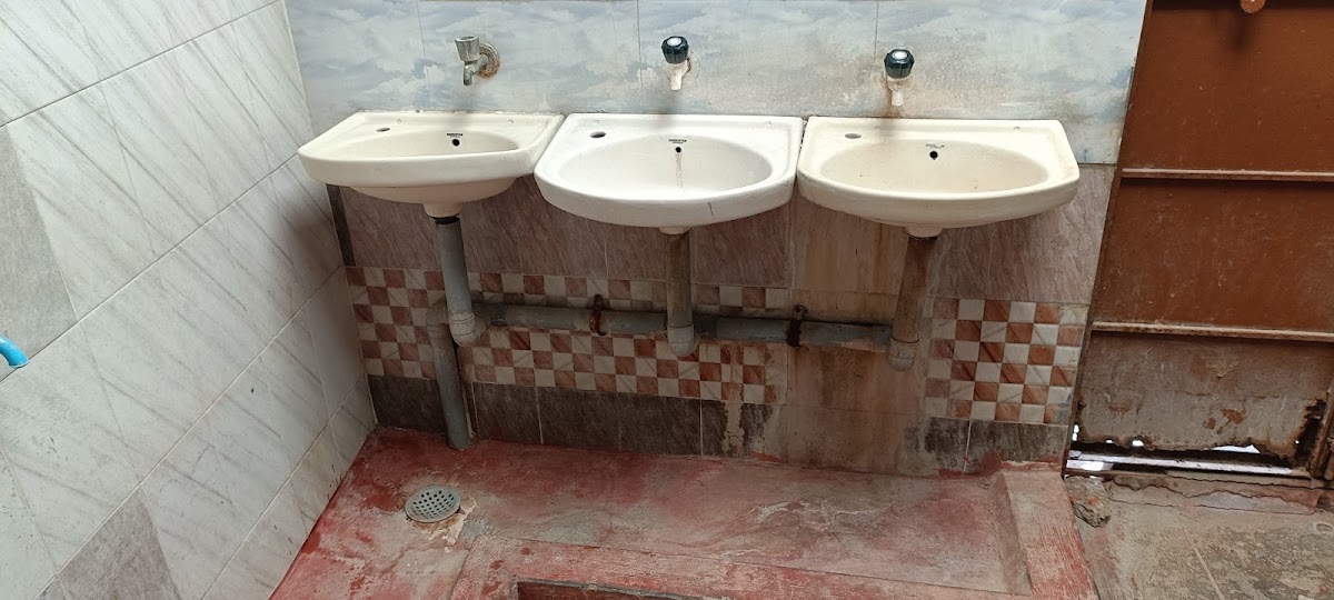 SRI VAREE ILLAM MEN'S HOSTEL – Boys PG in Madurai preview photo 1