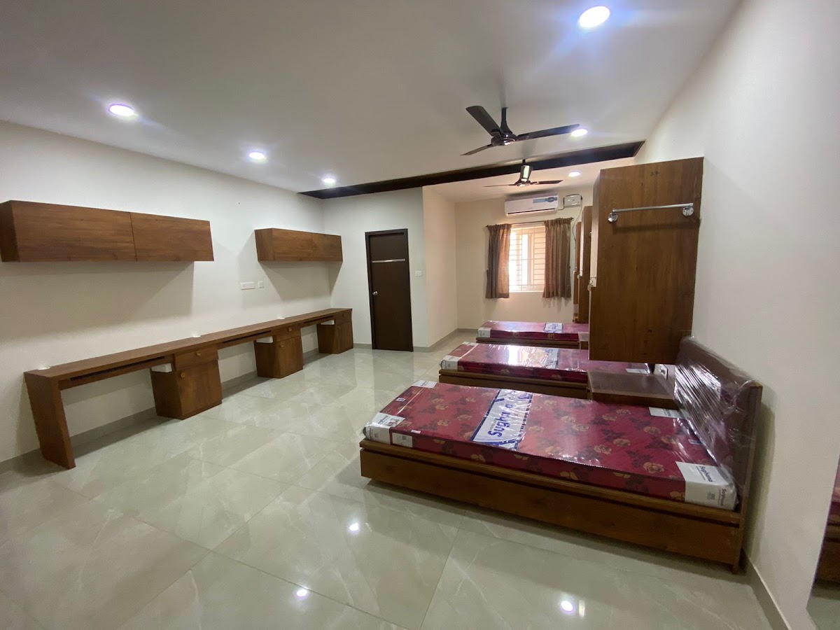 Arya Womens Hostel – Girls PG in Coimbatore preview photo 1