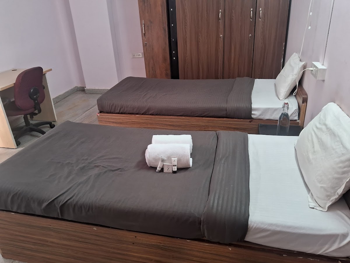 Zolo Moonshine - PG in RT Nagar | Ladies and Gents PG preview 1