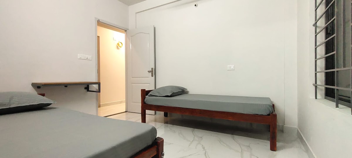 THE HIVE PG by Sander Homes - Premium Gents Hostel Maradu – Boys PG in Kochi preview photo 1