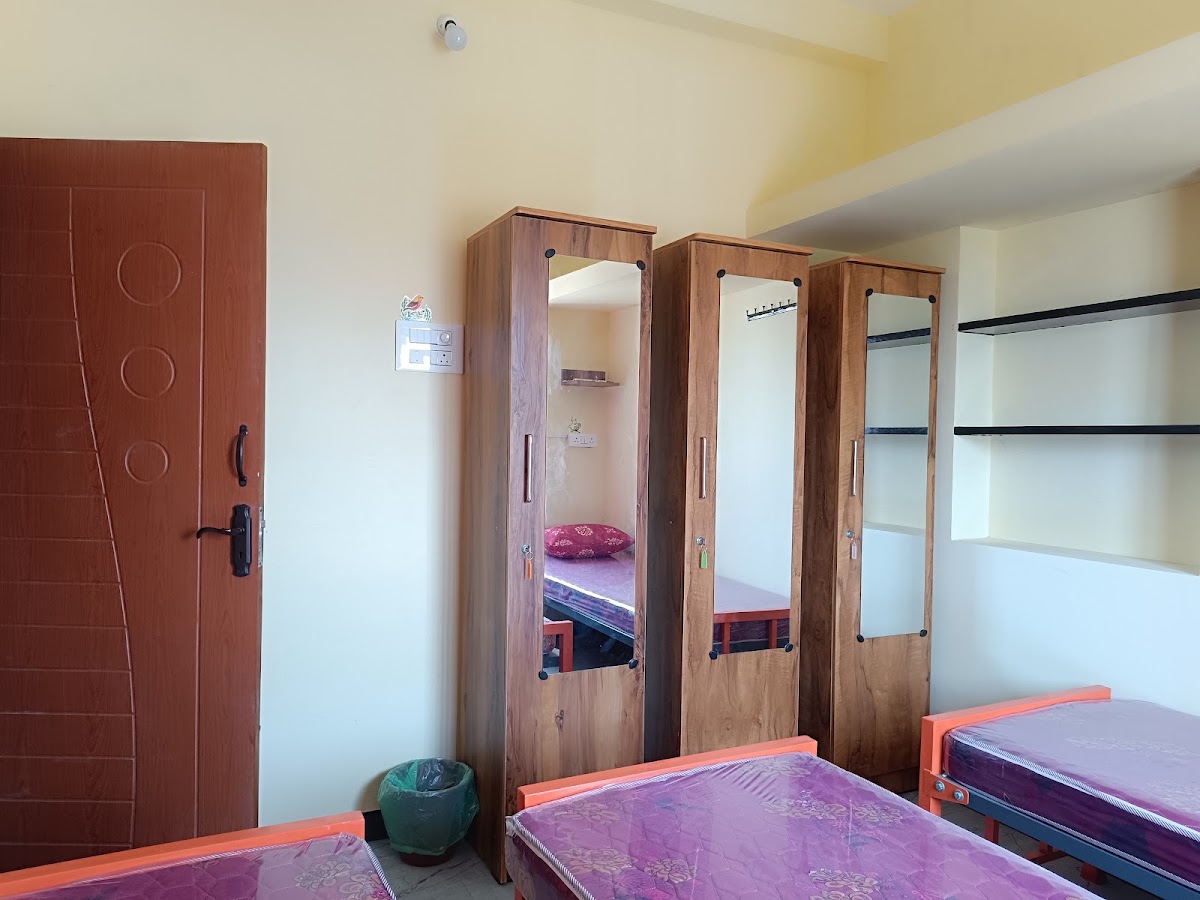 Baby Doll Women's Hostel preview 1