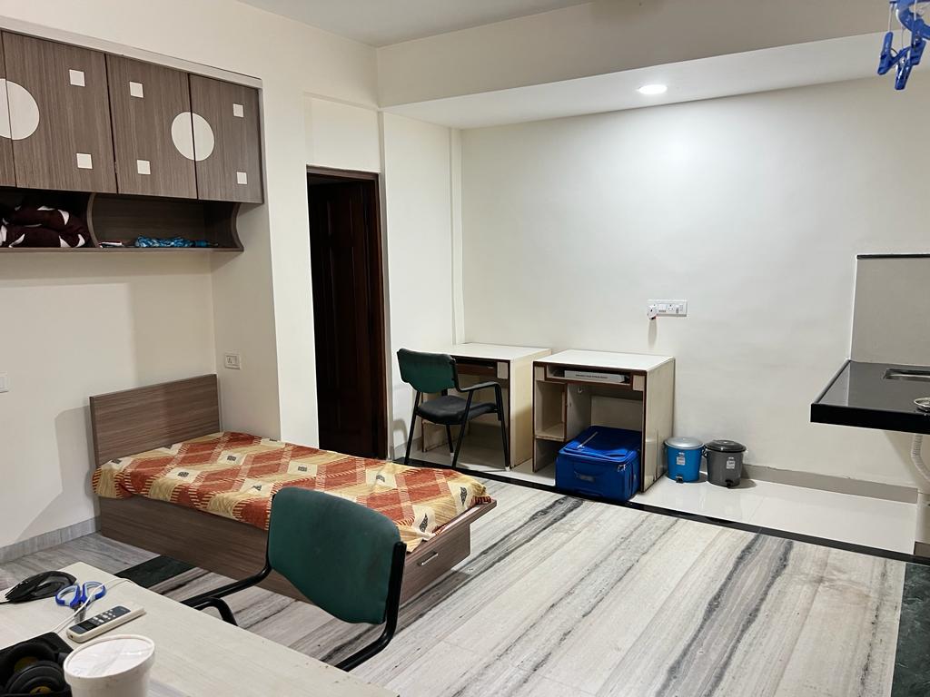 Garden View Paying Guest & Hostel - Boys – Boys PG in Indore preview photo 1