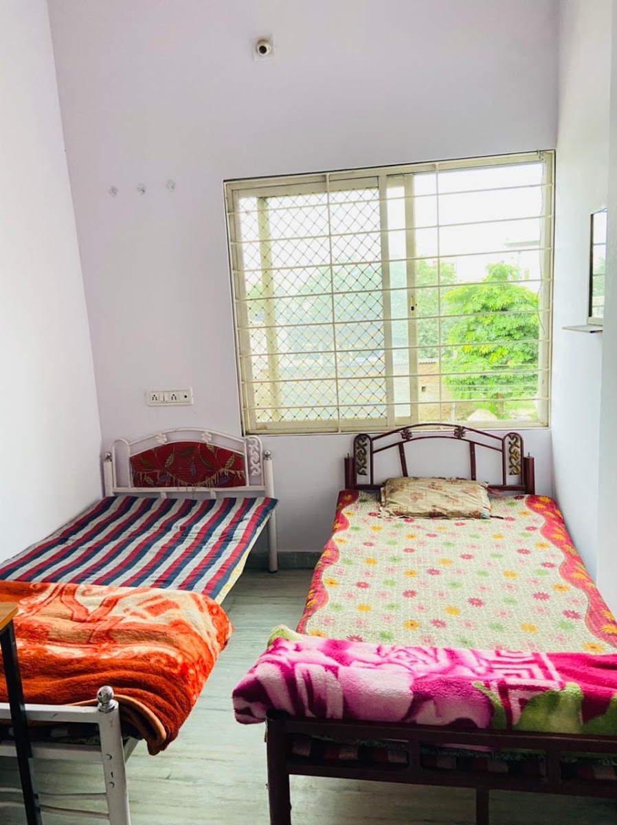 Lav Kush Boys Hostel – Boys PG in Udaipur preview photo 1