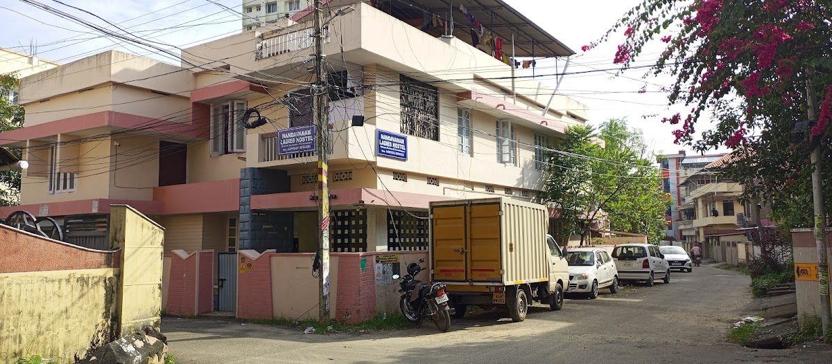 Nandavanam Ladies Hostel – Girls PG in Thiruvananthapuram photo 1